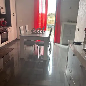 Deluxe Sciacca