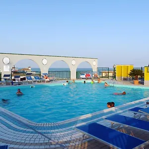 Hotel Apartments Premium Diffuso Caorle 4 Stars - The Suite Are Located In Various Tourist Village And Resort But Always In Caorle - Family Resort - With Or Without Swimming Pool - With Breakfast Room With Supplement - With Private Parking Inside Appartamento